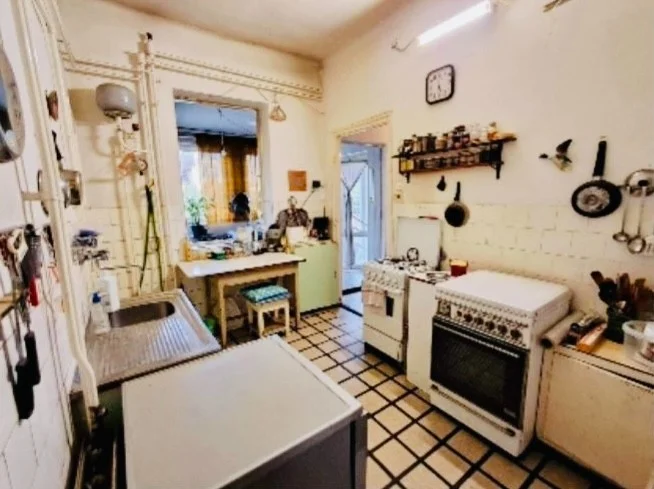 Eladó családi ház Budapest 15. ker. - Kép 4