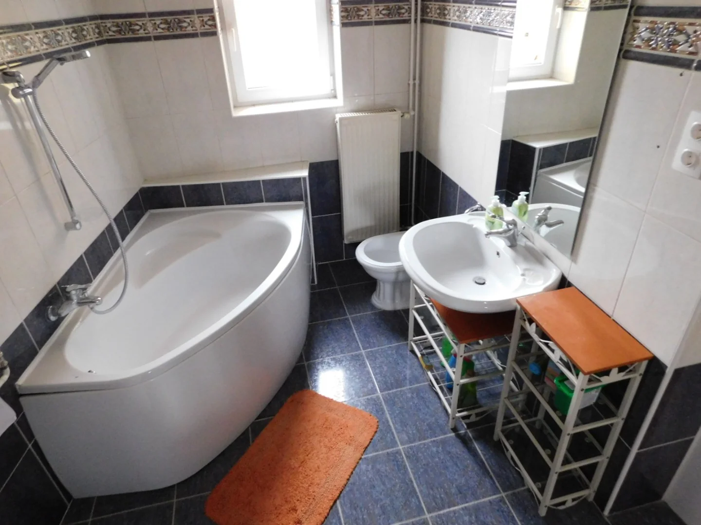 Kiadó tégla lakás Pécs Hungária utca - Kép 12