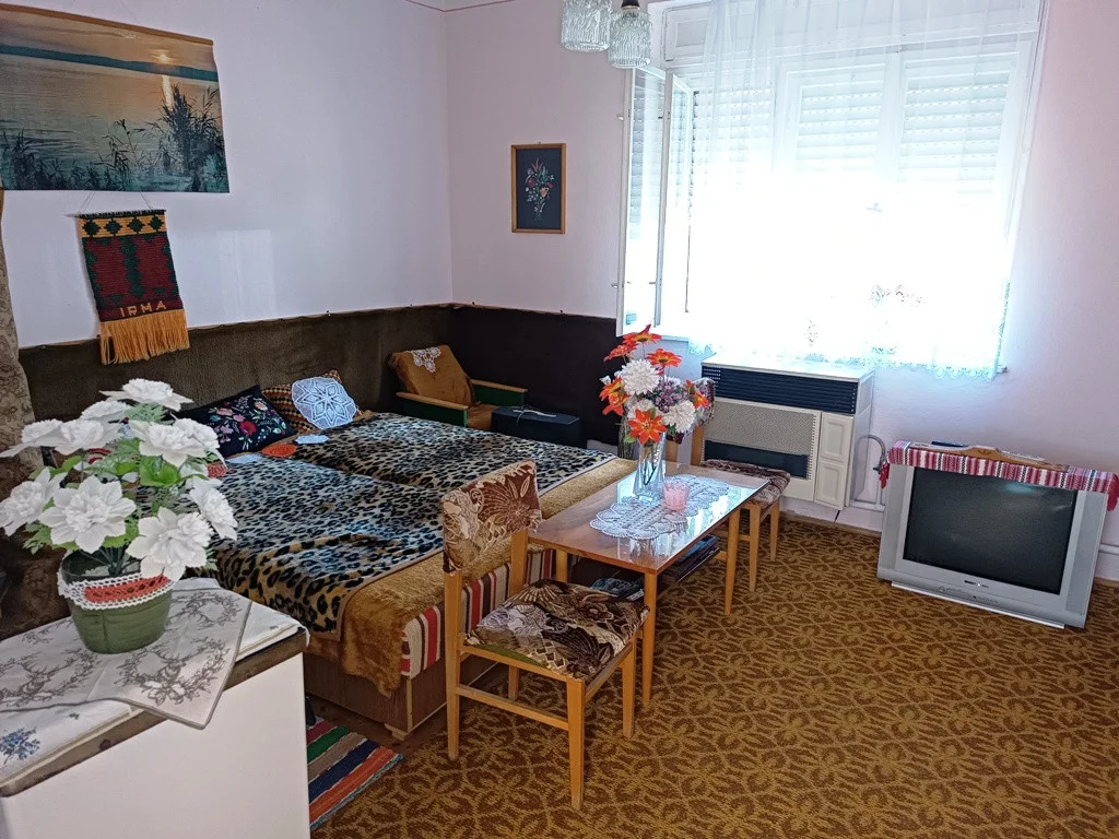 Eladó családi ház Perőcsény Hunyadi utca - Kép 3