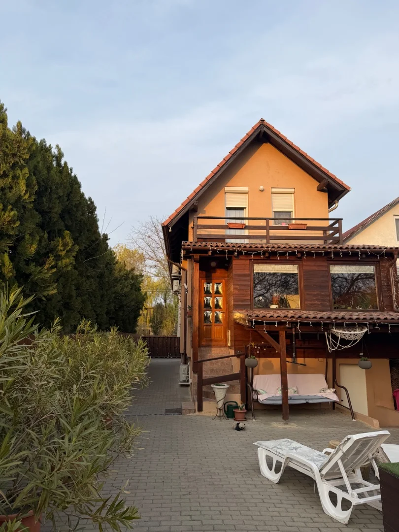 Eladó családi ház Budaörs Átlós utca