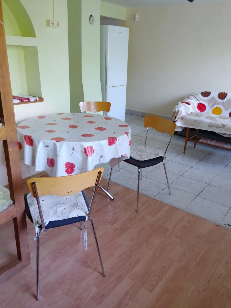 Kiadó ikerház Velence Csemete utca - Kép 2