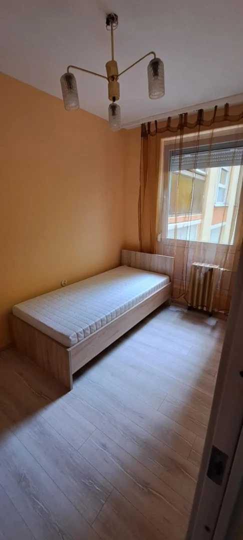 Eladó panel lakás Pécs Maléter Pál - Kép 6