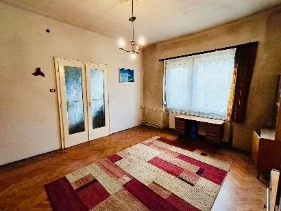 Eladó családi ház Budapest 15. ker. - Kép 12