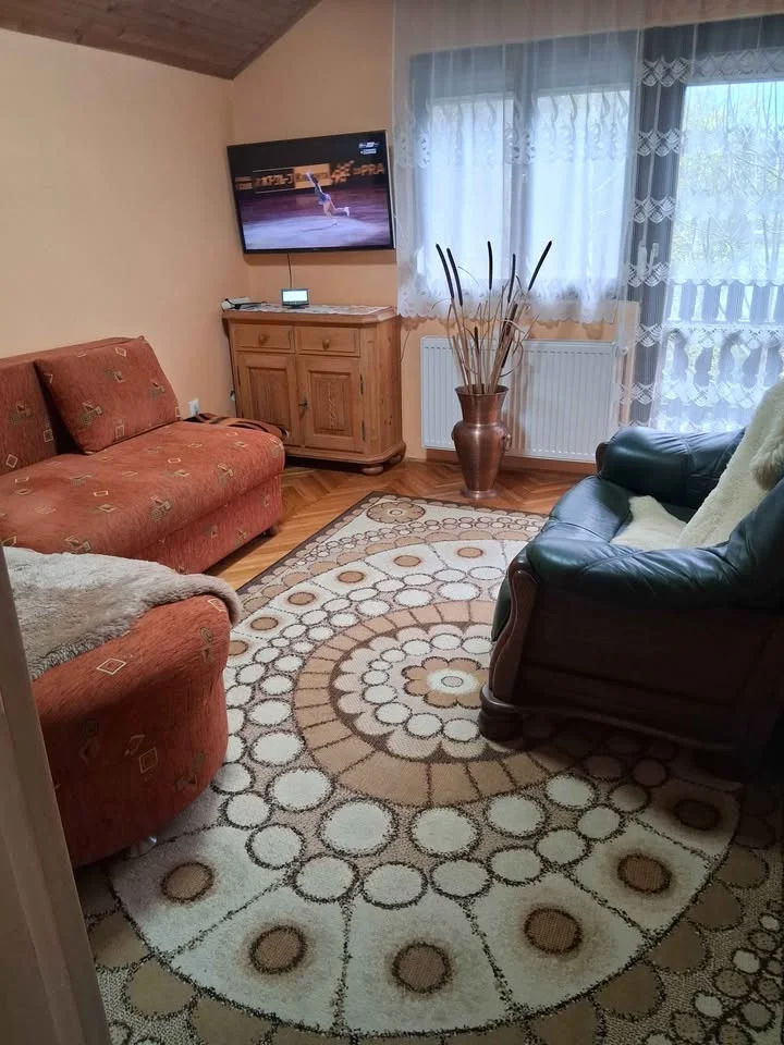 Eladó családi ház Galambok - Kép 10