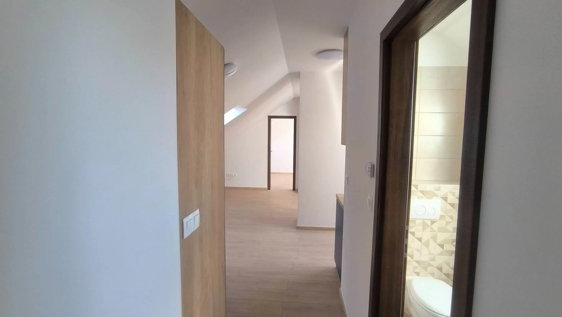 Kiadó tégla lakás Budapest 04. ker. Perényi Zsigmond utca - Kép 12