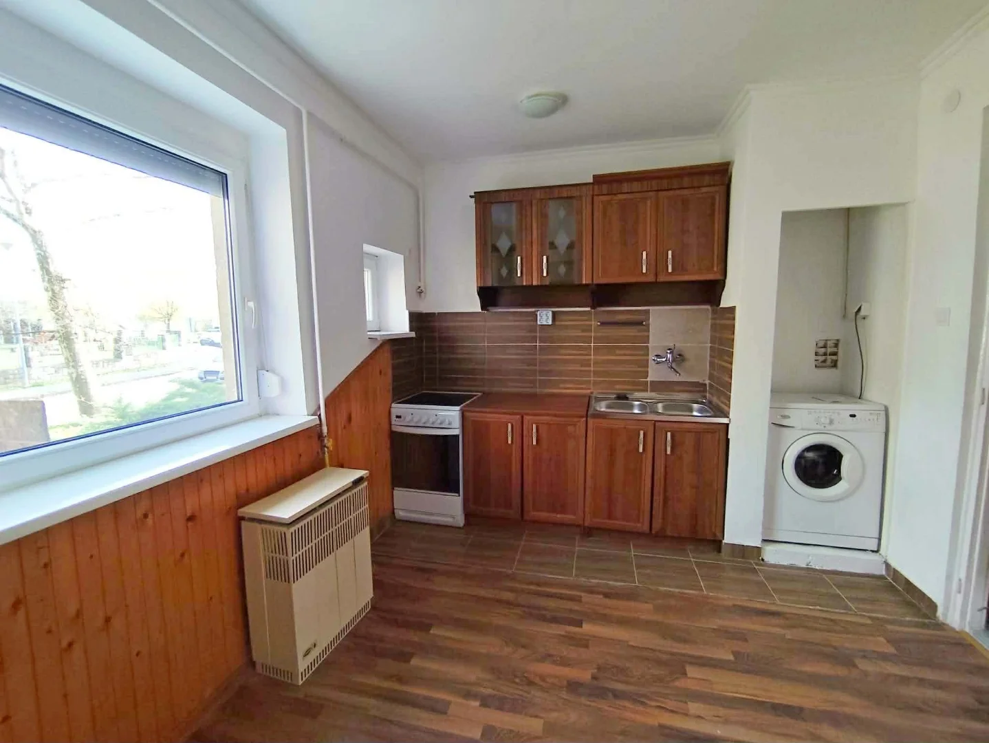 Eladó tégla lakás Miskolc Selyemrét - Kép 6