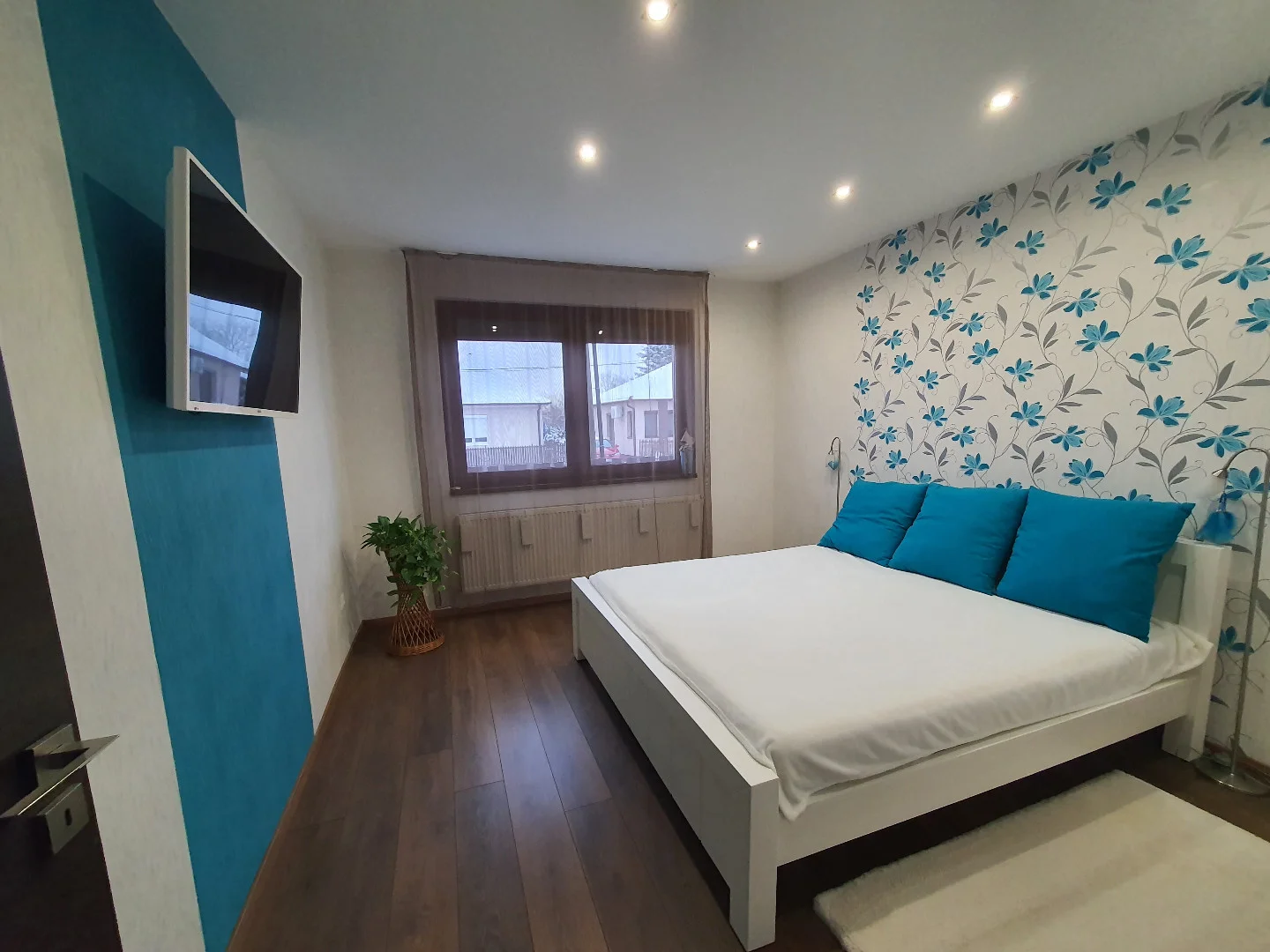 Eladó családi ház Ebes - Kép 5