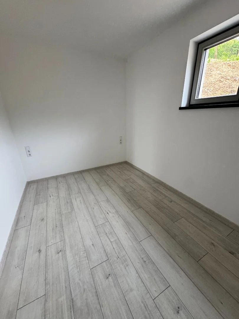 Eladó tégla lakás Pécs Somfa - Kép 5