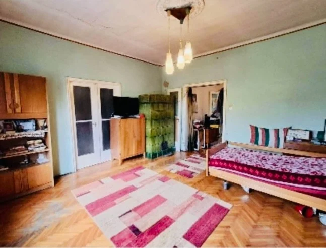 Eladó családi ház Budapest 15. ker. - Kép 7