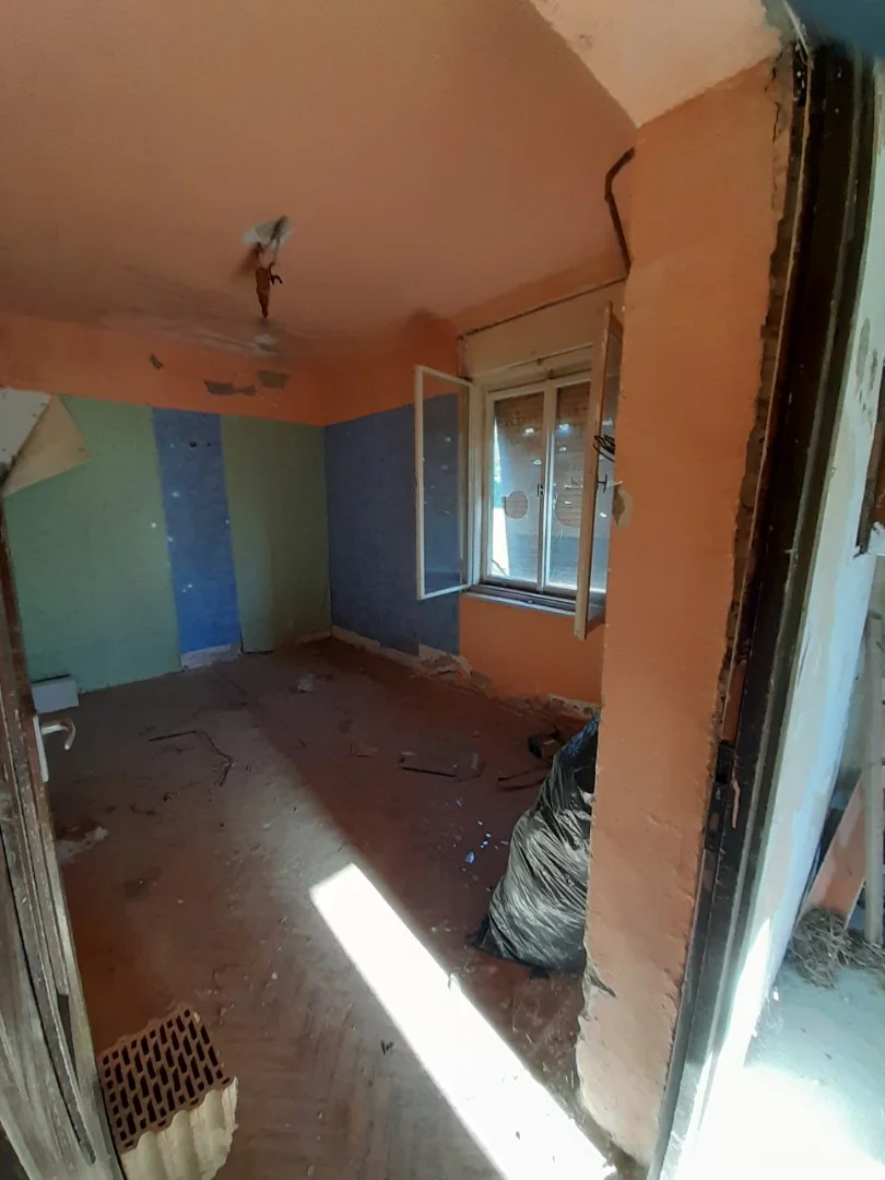 Eladó családi ház Kaposvár - Kép 8