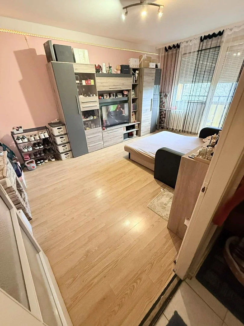 Eladó panel lakás Miskolc Klapka György utca - Kép 2