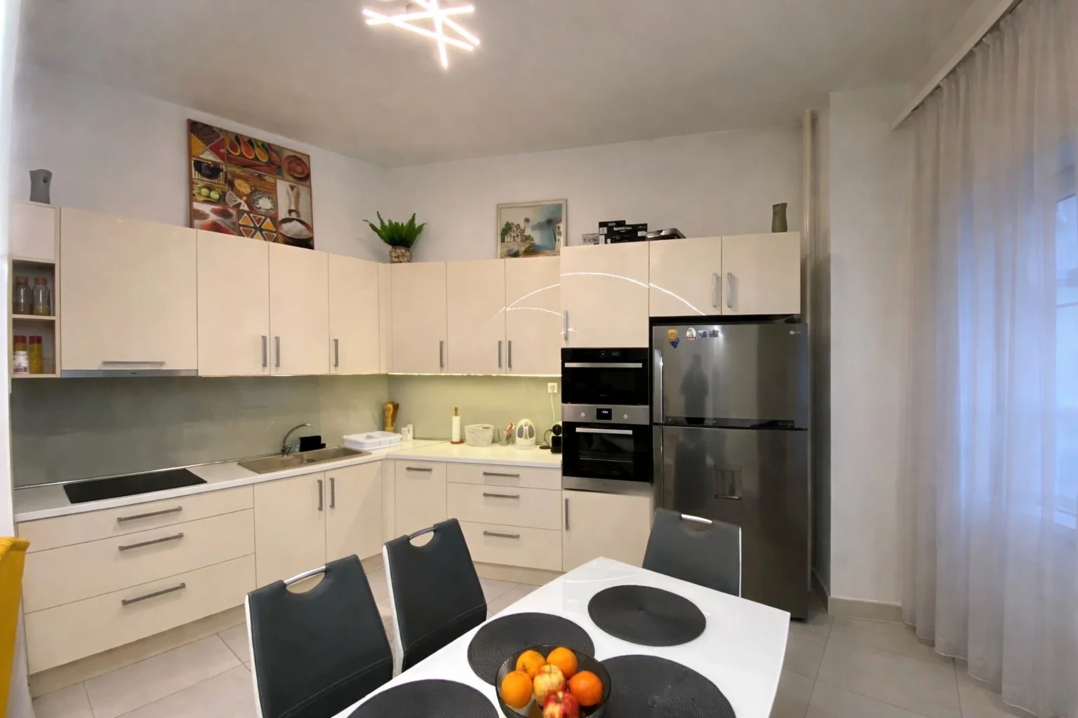 Eladó tégla lakás Budapest 06. ker. Deák tér - Kép 6