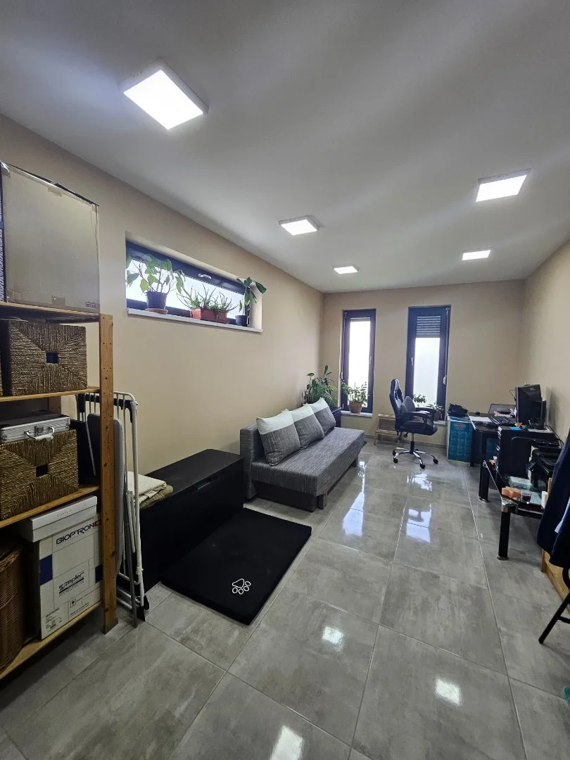 Eladó családi ház Mogyoród - Kép 10