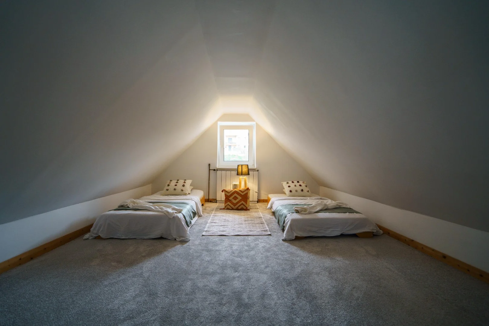 Eladó családi ház Budapest 03. ker. - Kép 12