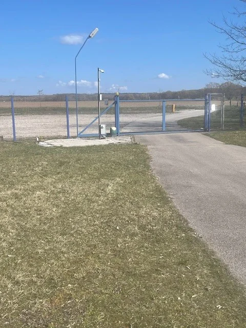 Eladó telephely ipari / raktár Ajka Fő.u. - Kép 3