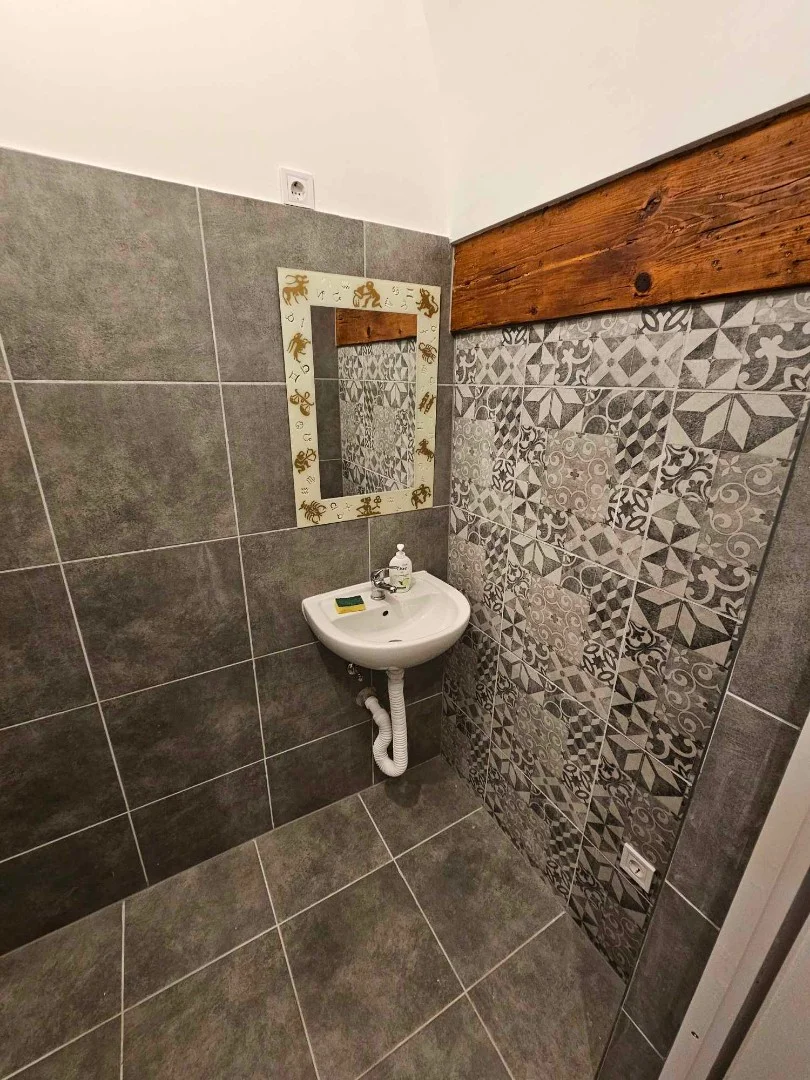 Kiadó üzlet iroda / üzlet / kereskedelmi / szolgáltató Tata Ady Endre utca - Kép 5