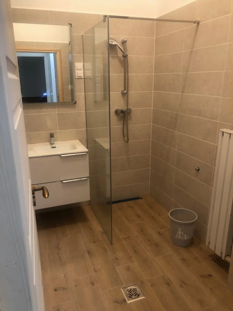 Kiadó tégla lakás Budapest 05. ker. Kossuth Lajos tér