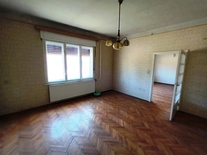 Eladó családi ház Bóly - Kép 2