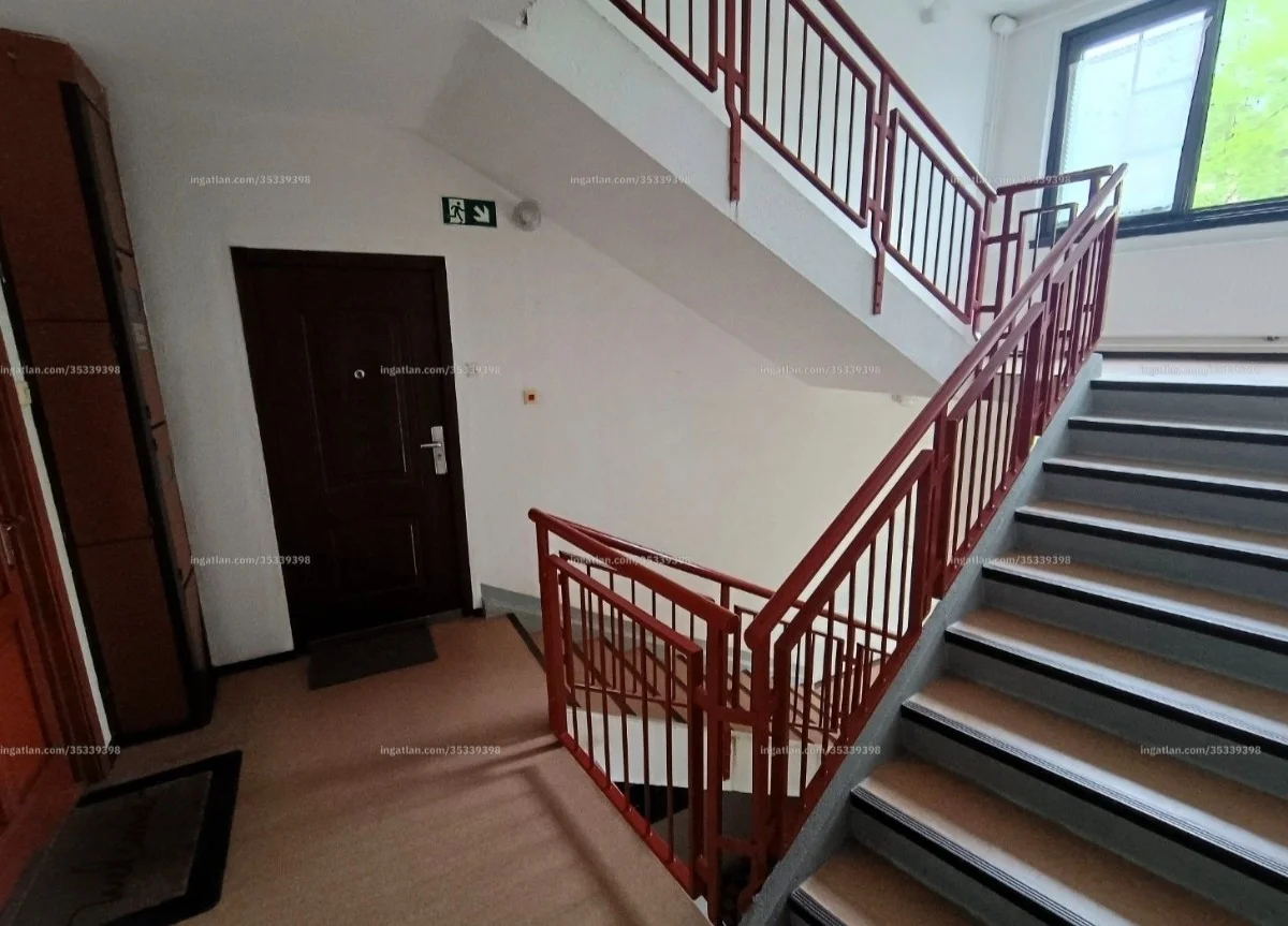 Eladó panel lakás Debrecen Sárvári Pál - Kép 10