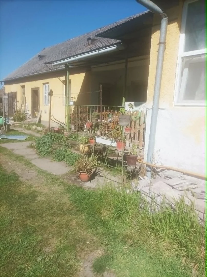 Eladó családi ház Sárkeresztúr Szent István út - Kép 3