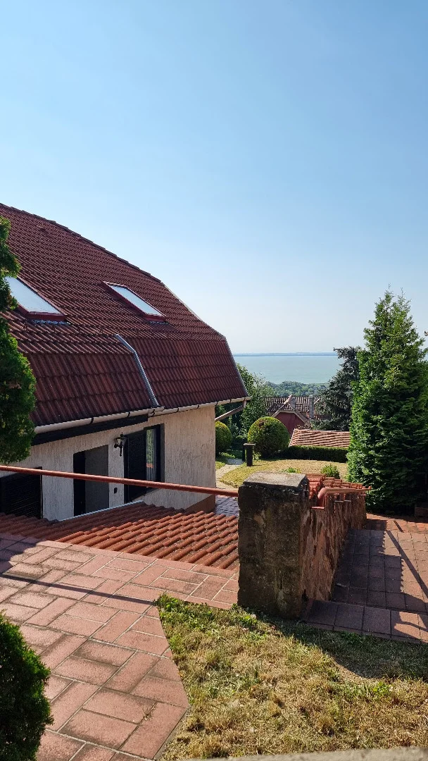 Eladó családi ház Balatonalmádi - Kép 6