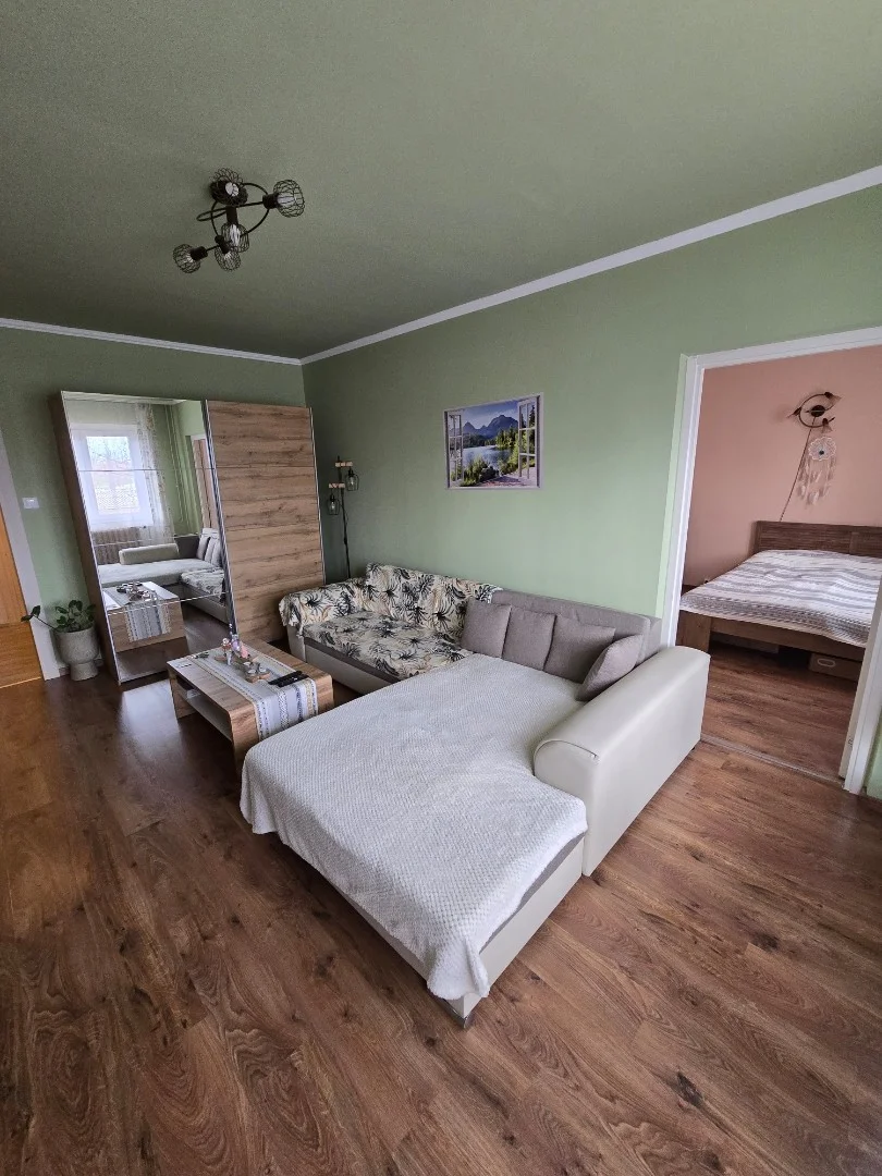 Eladó panel lakás Hódmezővásárhely Hódtó - Kép 2