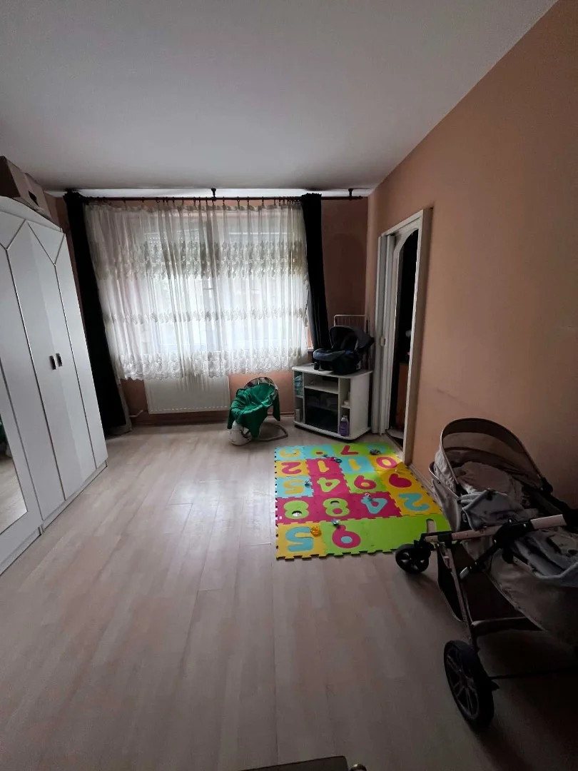 Eladó panel lakás Miskolc Vászonfehérítő utca - Kép 11