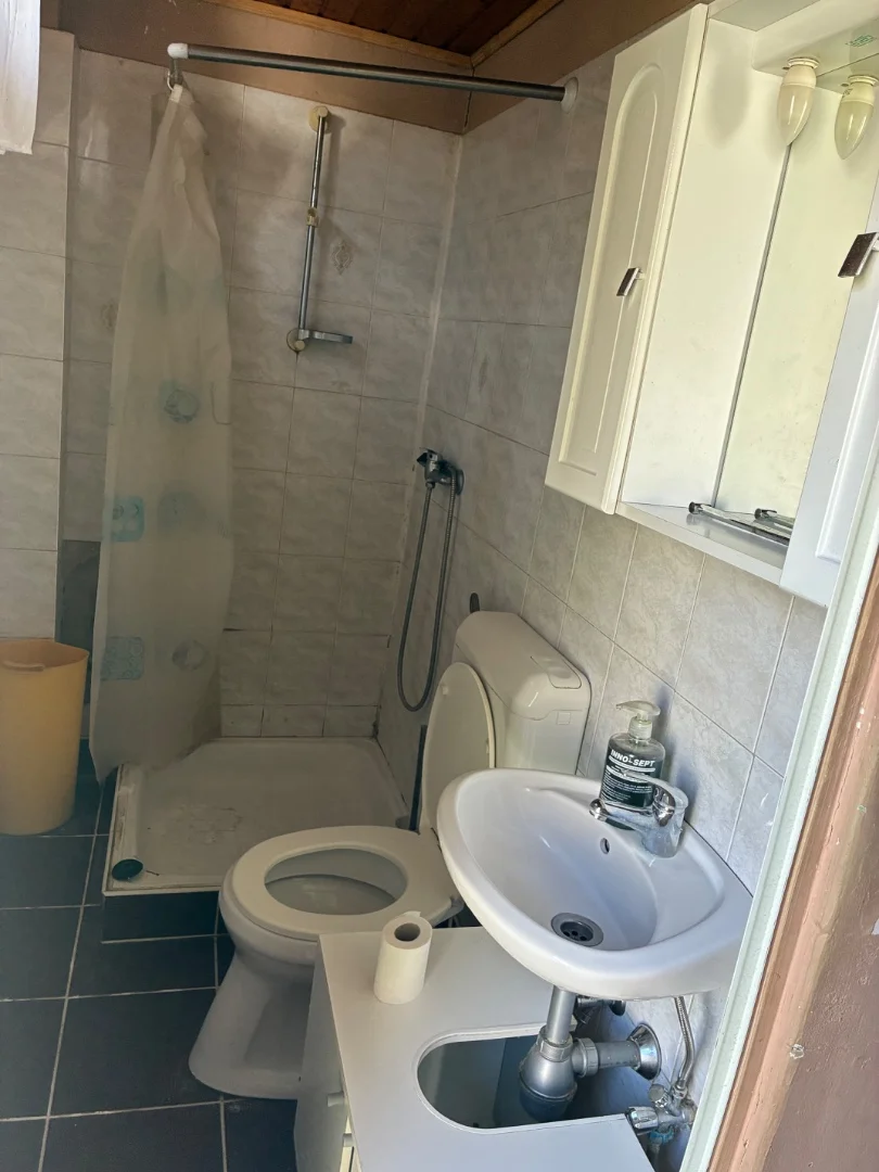 Eladó családi ház Kemence - Kép 9