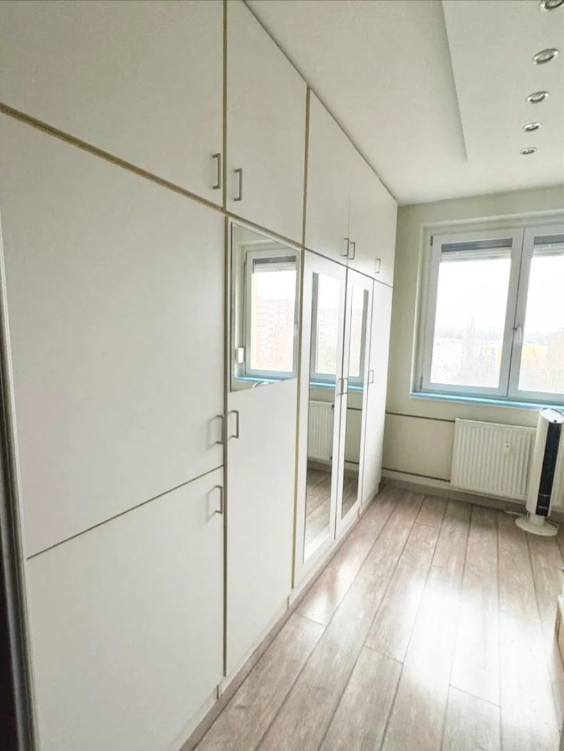 Eladó panel lakás Budapest 03. ker. Juhász Gyula utca - Kép 3