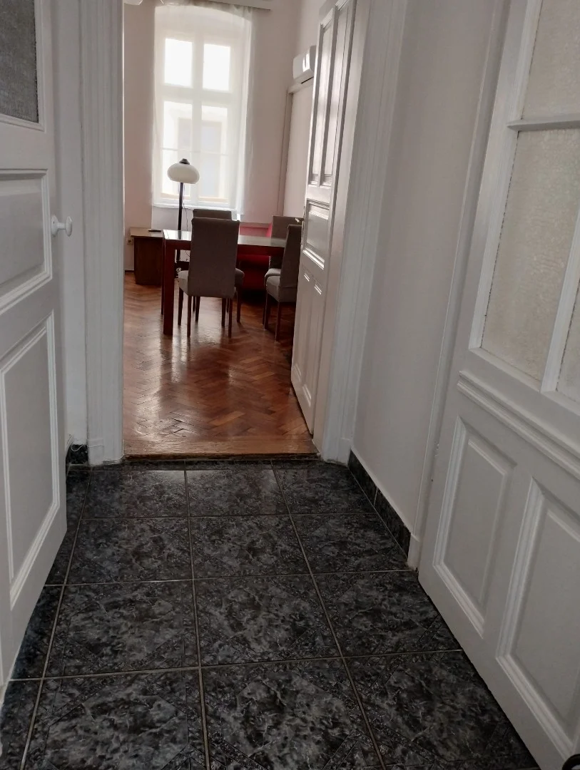 Eladó tégla lakás Budapest 07. ker. Wesselényi utca - Kép 2