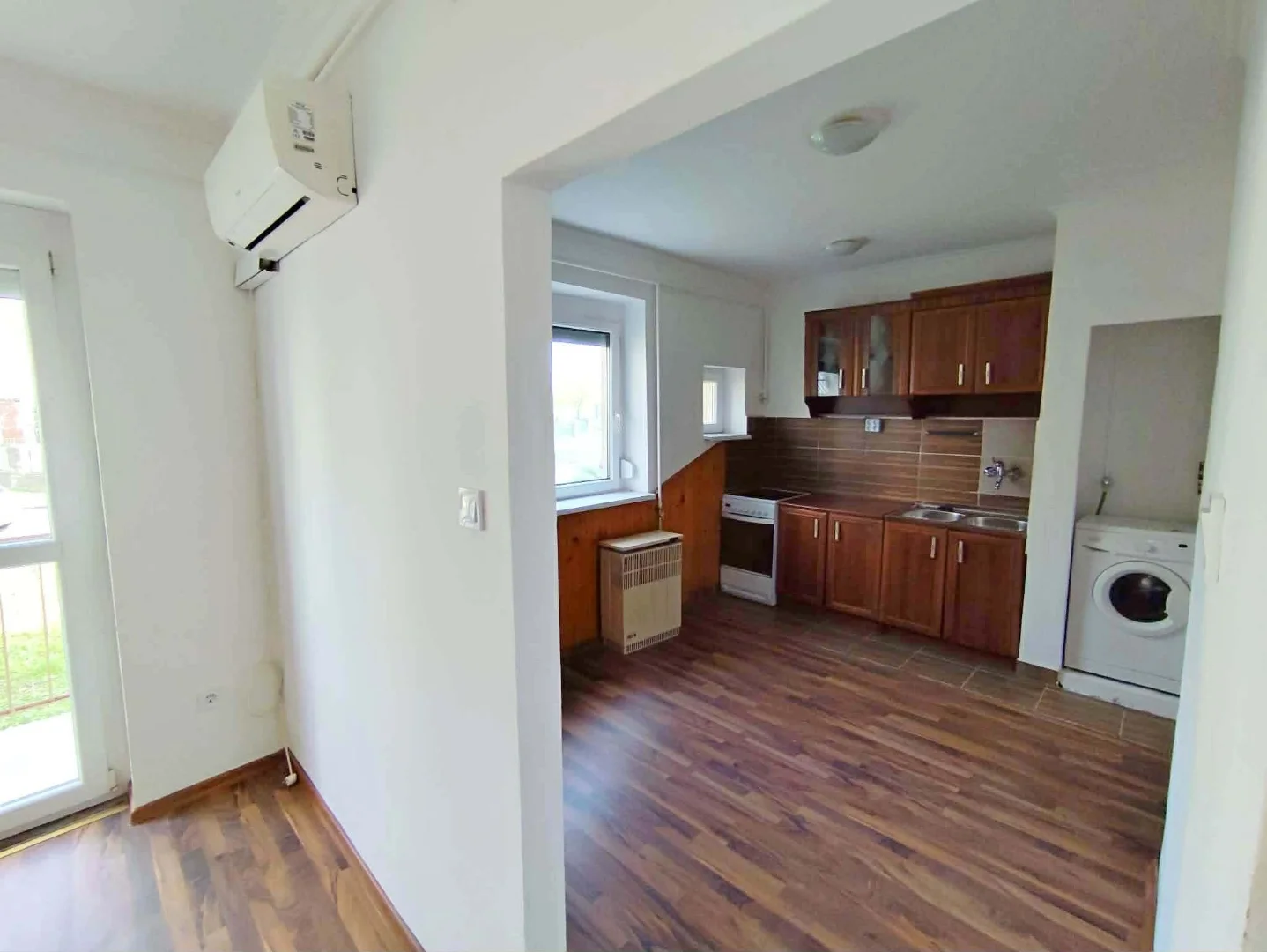 Eladó tégla lakás Miskolc Selyemrét - Kép 7