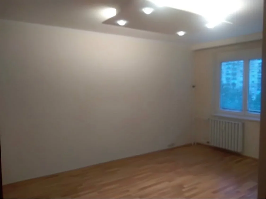 Kiadó panel lakás Székesfehérvár Saletrom - Kép 9