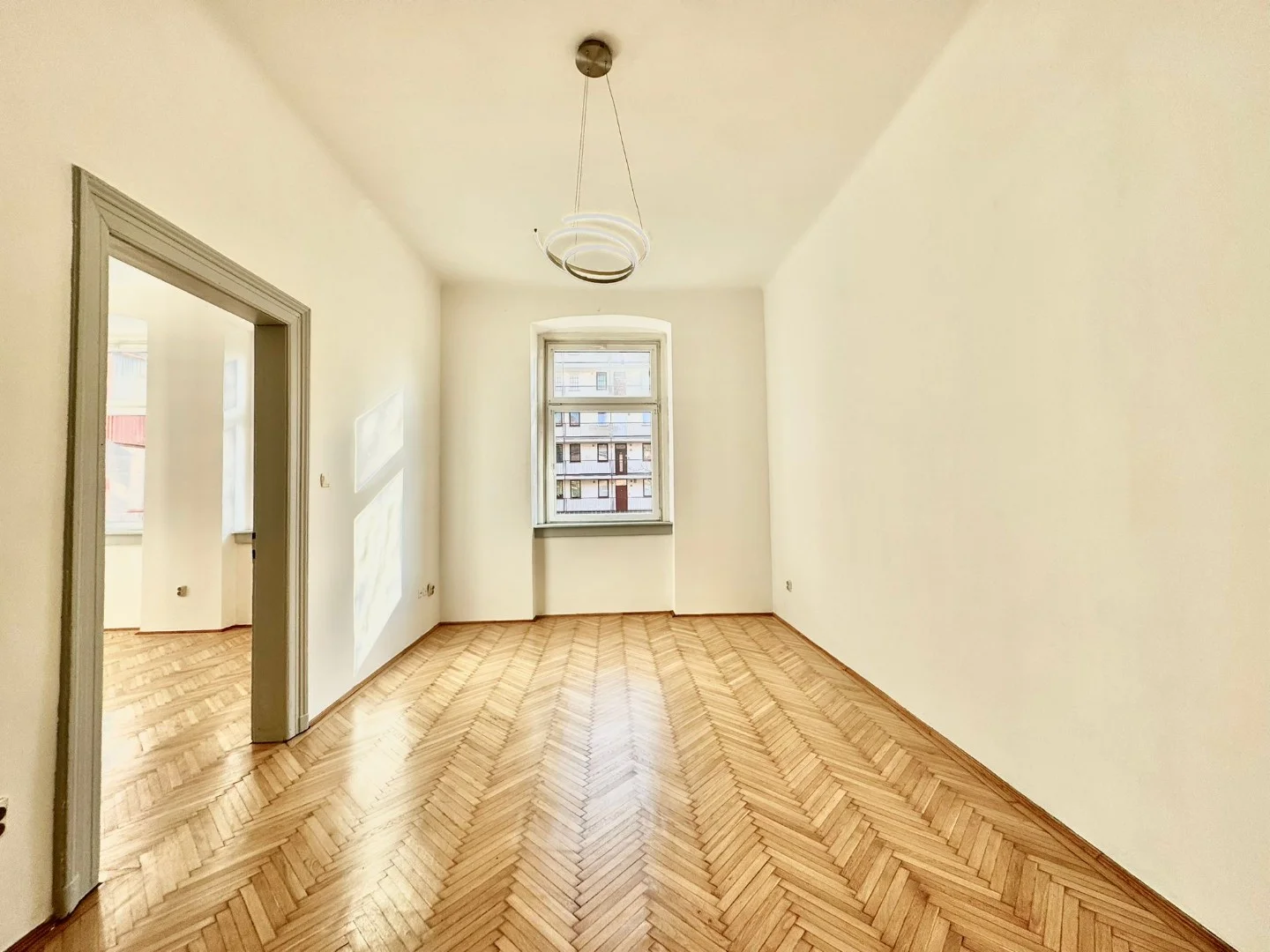 Eladó tégla lakás Budapest 13. ker. Hegedűs Gyula utca - Kép 3