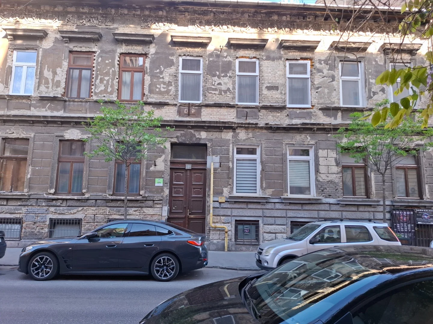 Eladó tégla lakás Budapest 06. ker. Szondi - Kép 2