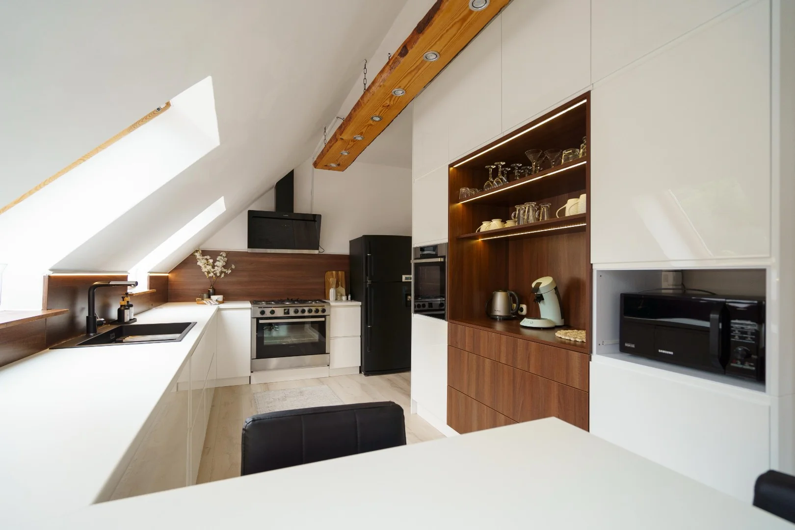 Eladó családi ház Budapest 03. ker. - Kép 4