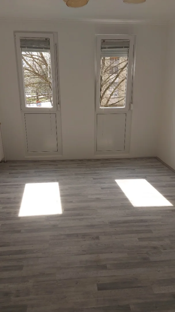 Eladó panel lakás Pécs Olga - Kép 4