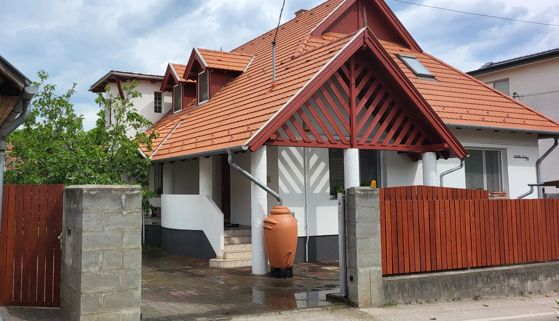 Eladó családi ház Érd Katalin - Kép 3