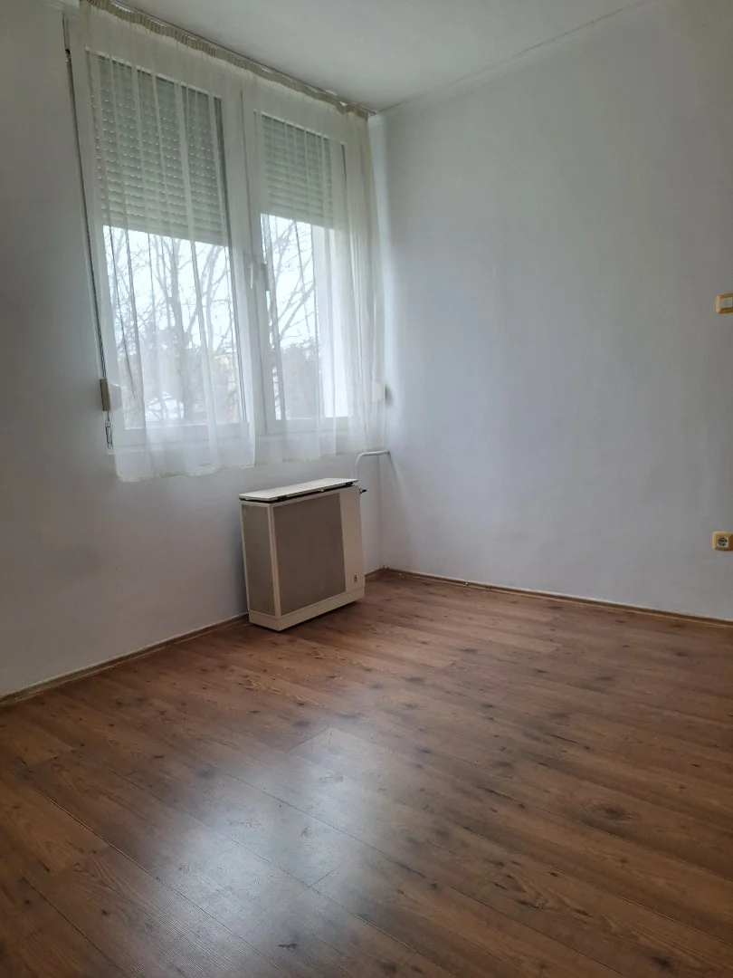 Kiadó tégla lakás Veszprém Egry József - Kép 3