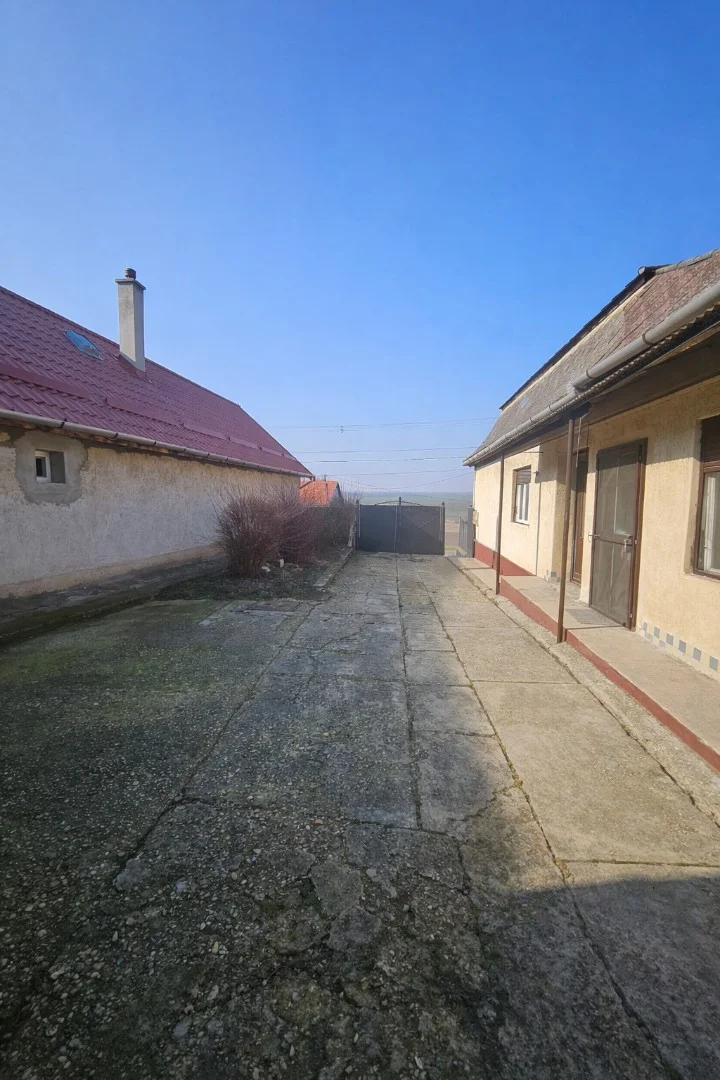 Eladó családi ház Héhalom - Kép 20