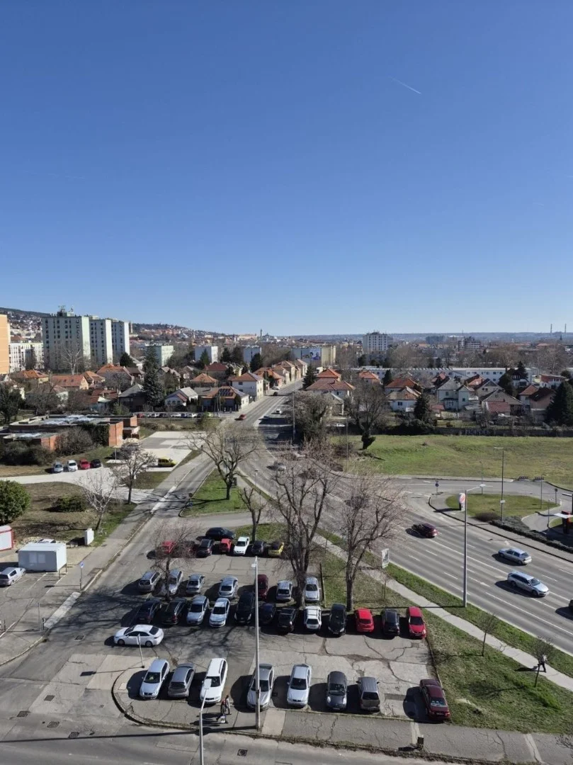 Eladó panel lakás Pécs Endresz György utca - Kép 3