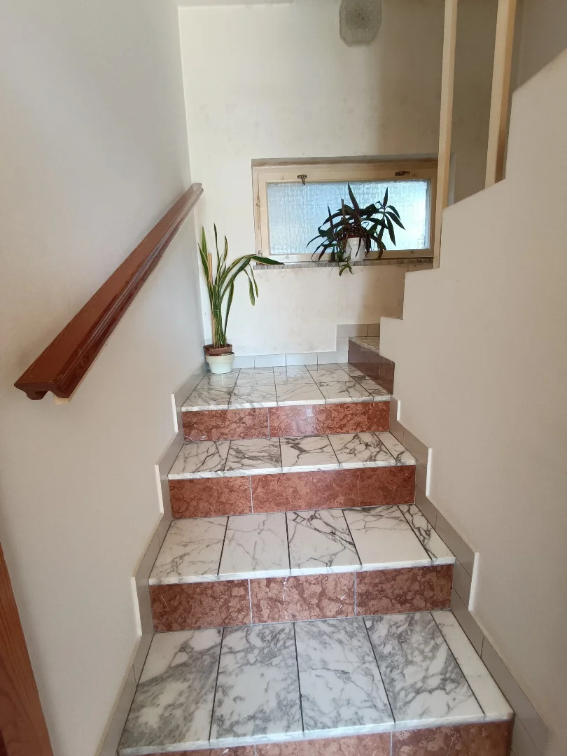 Eladó családi ház Felsőörs Szilas - Kép 9