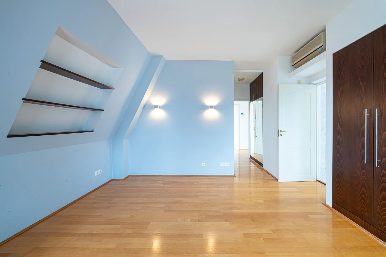 Eladó családi ház Budapest 02. ker. Adyliget (HZ022754) - Kép 20