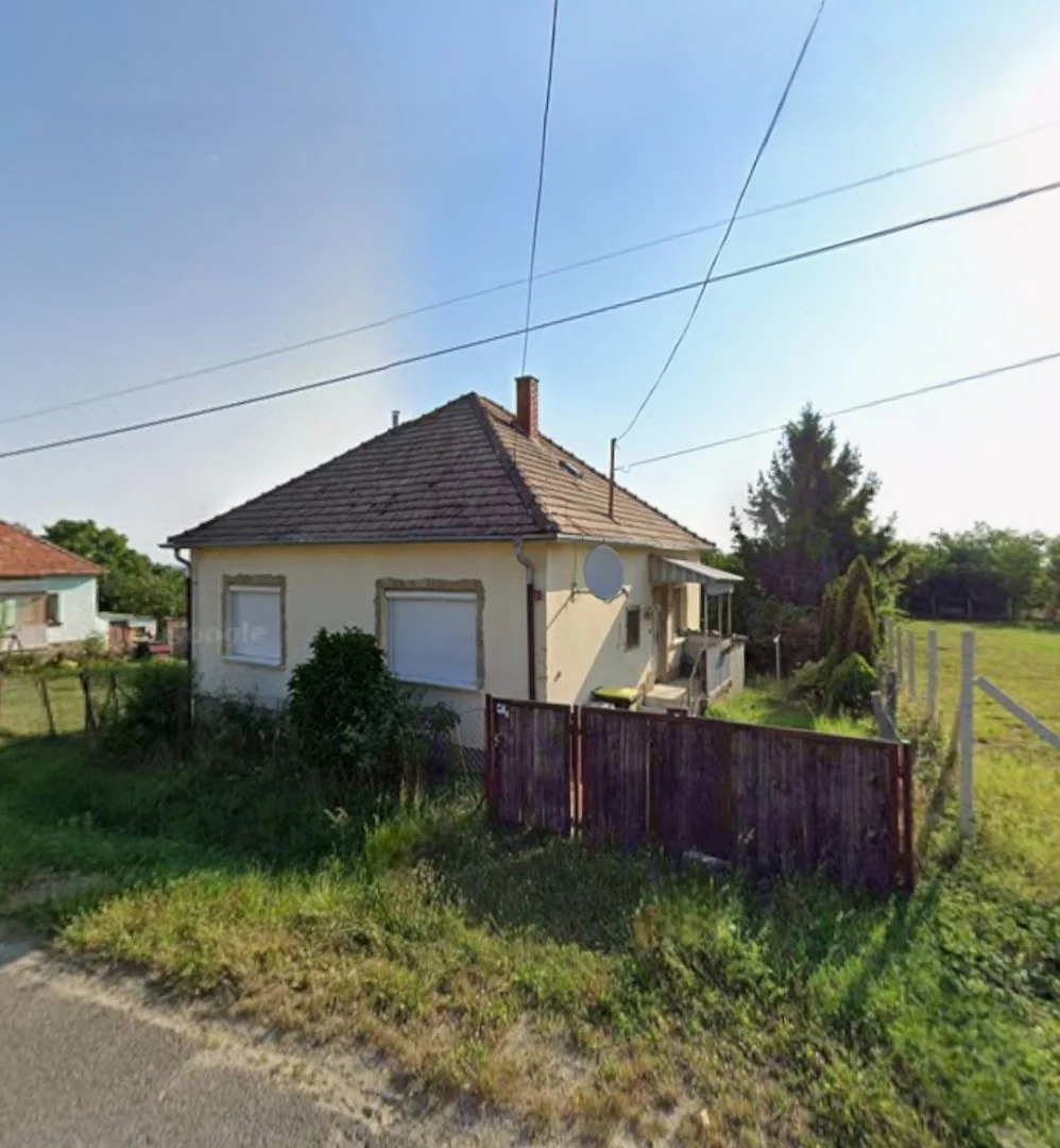 Eladó családi ház Torony