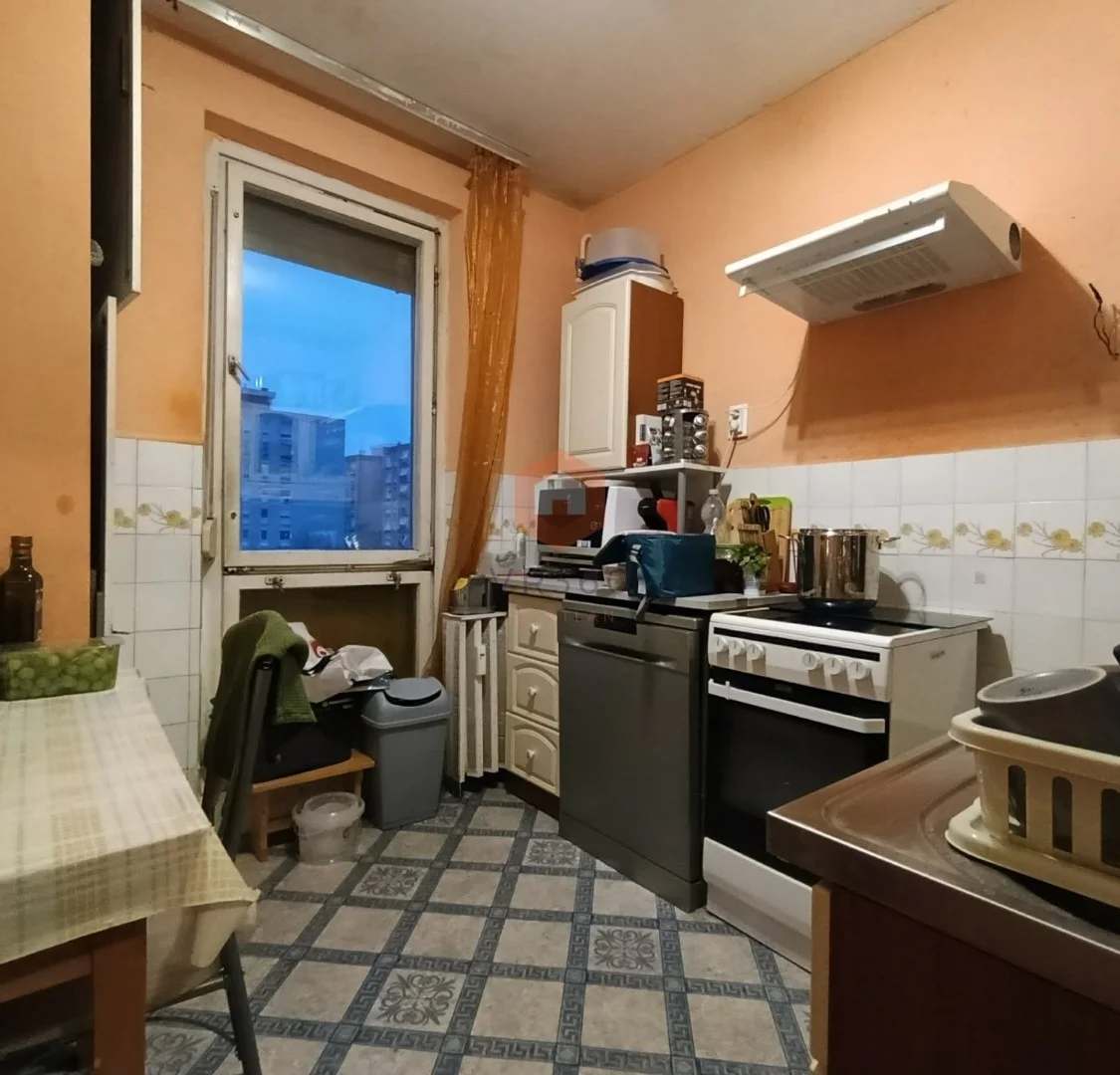 Eladó panel lakás Pécs Aidenger János - Kép 6