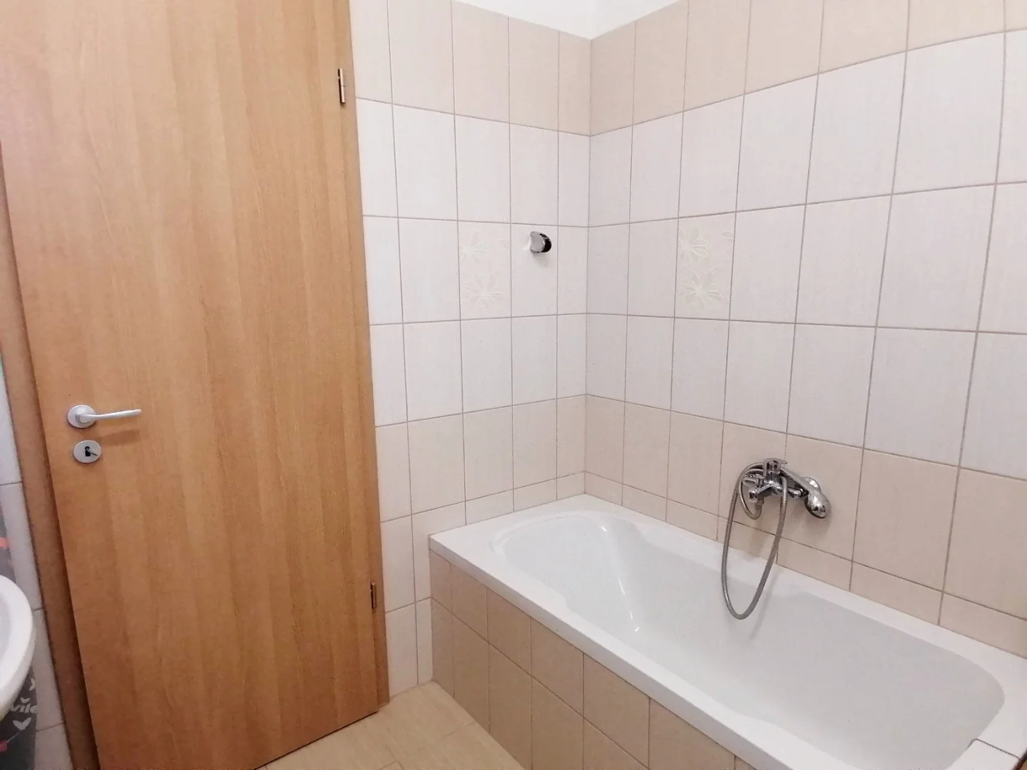 Eladó családi ház Péteri - Kép 10