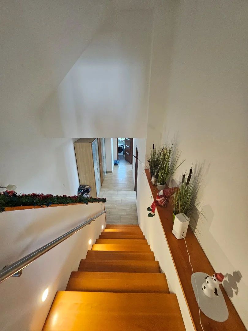 Eladó családi ház Mogyoród