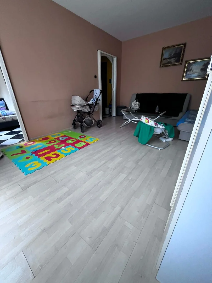 Eladó panel lakás Miskolc Vászonfehérítő utca - Kép 8