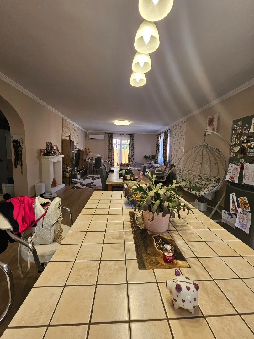 Eladó családi ház Mogyoród - Kép 15