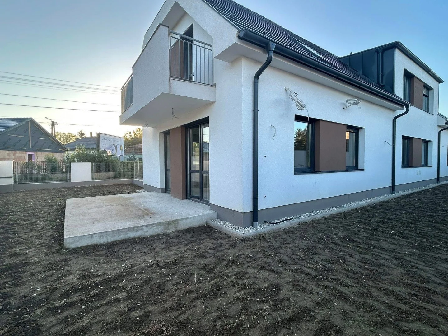 Eladó ikerház Győr - Kép 3