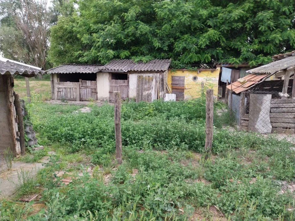 Eladó családi ház Gara - Kép 8